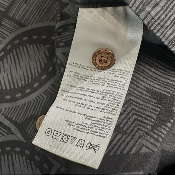 Quiksilver - Waterman Hawaiian Tropical Short Sleeve Shirt - NWOT 2 XL - Picture 4 of 9